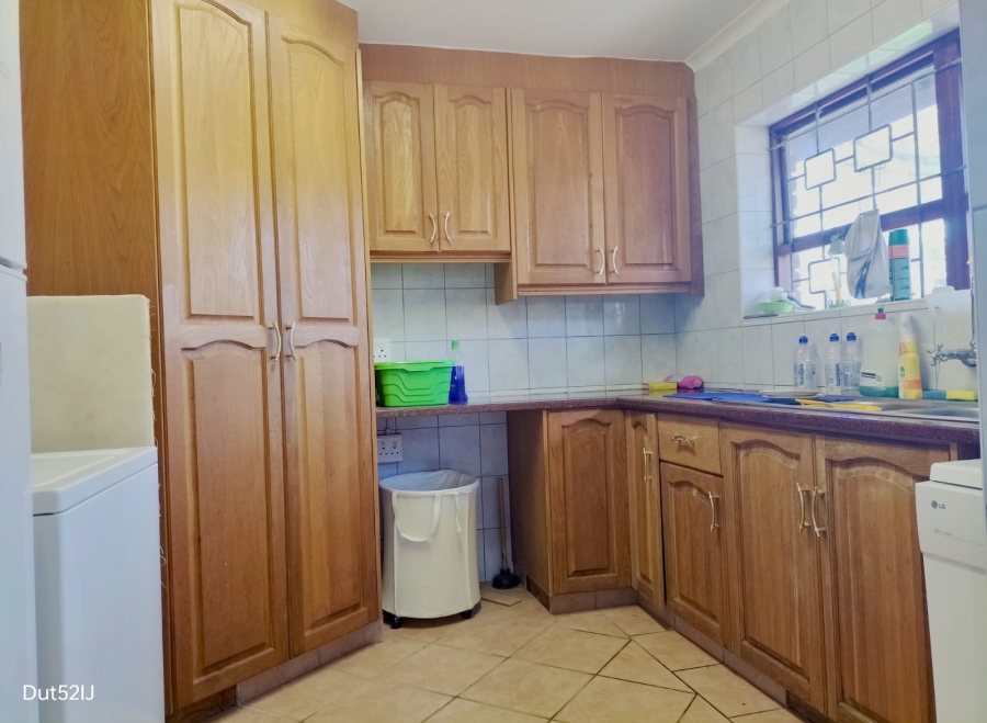 4 Bedroom Property for Sale in Fraaiuitsig Western Cape